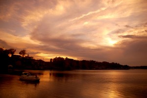 Lake Hamilton Fishermen Near The Belle