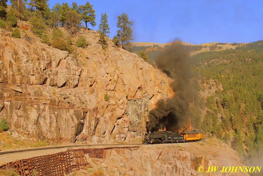 DSNRG 480 SB Enters Horseshoe Curve 6