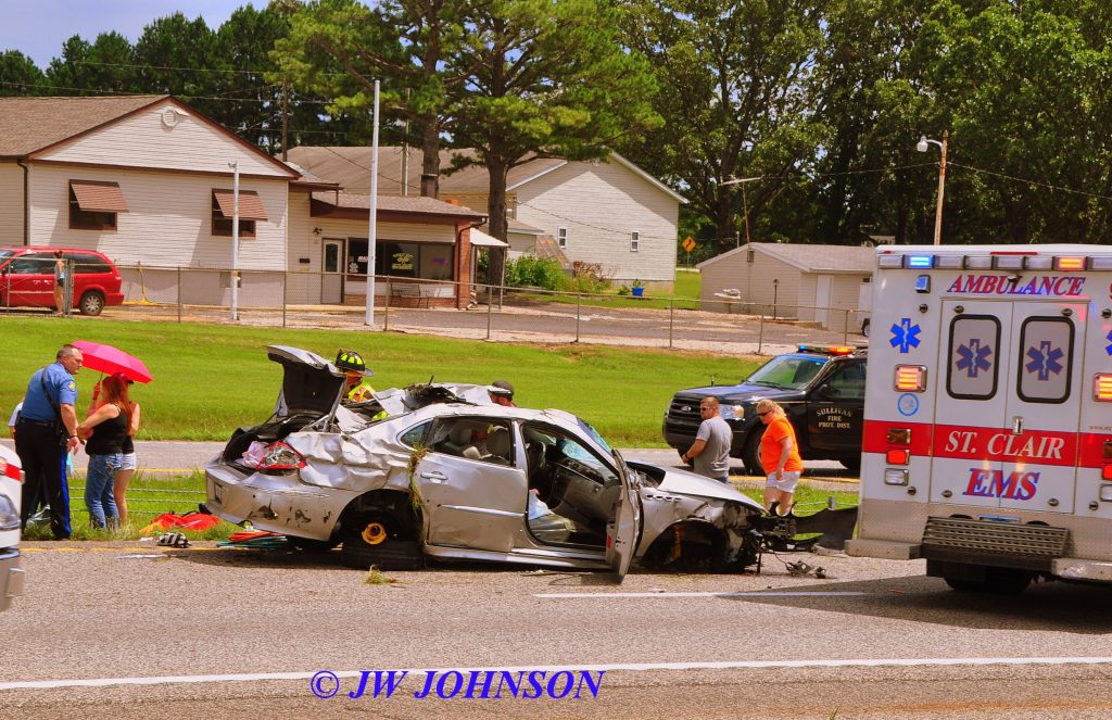 01  Single Car Accident WB Lanes